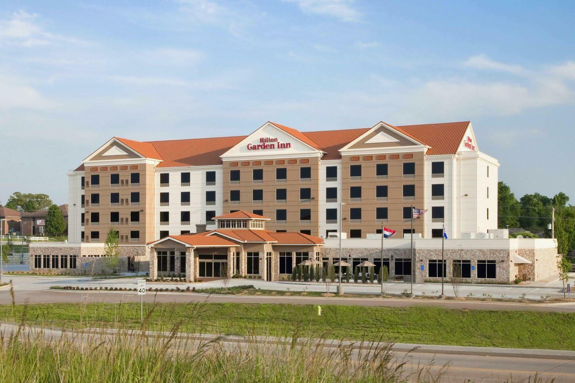 Hilton Garden Inn Springfield, Mo Kültér fotó