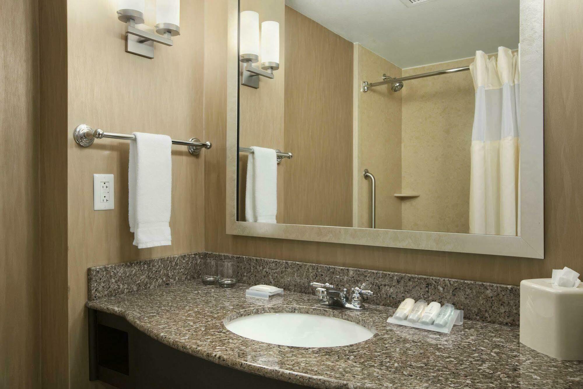 Hilton Garden Inn Springfield, Mo Szoba fotó
